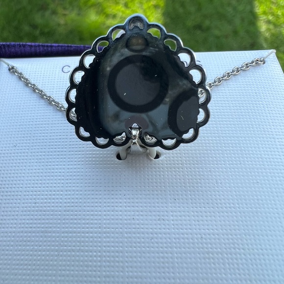 Connections from Hallmark Silver-tone Love Heart Pendant Necklace New in the Box - Picture 8 of 15